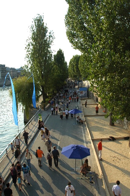 min 2005 08 18 Paris plage 069